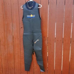 Iron Man Sleeveless Mens M/L Wetsuit Triathlon